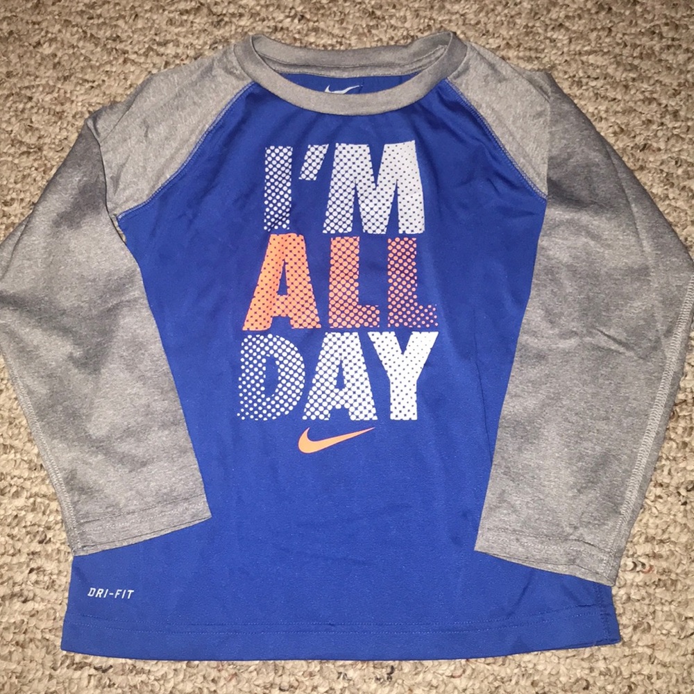 Nike dri-fit long sleeve shirt